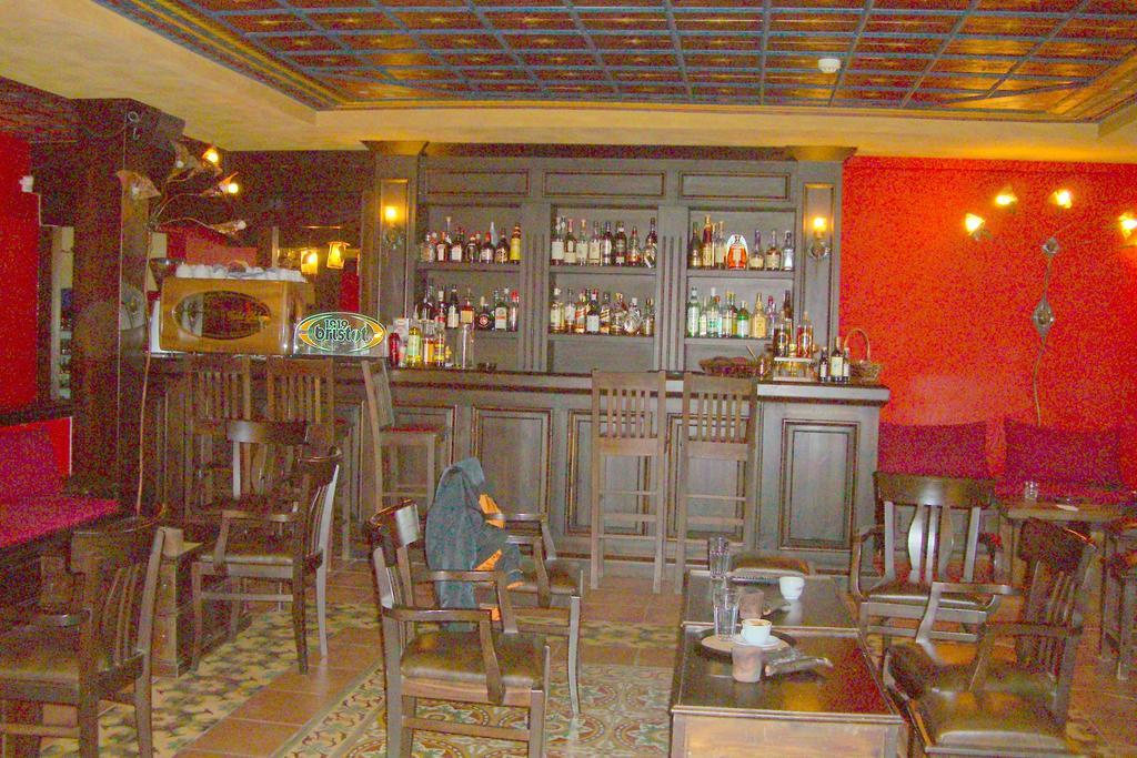 Hotel Astrovolia à Kalambaka Extérieur photo