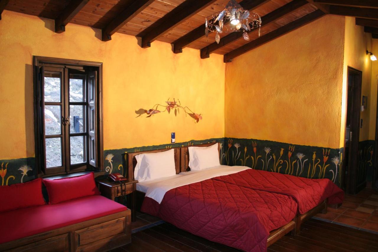 Hotel Astrovolia à Kalambaka Extérieur photo